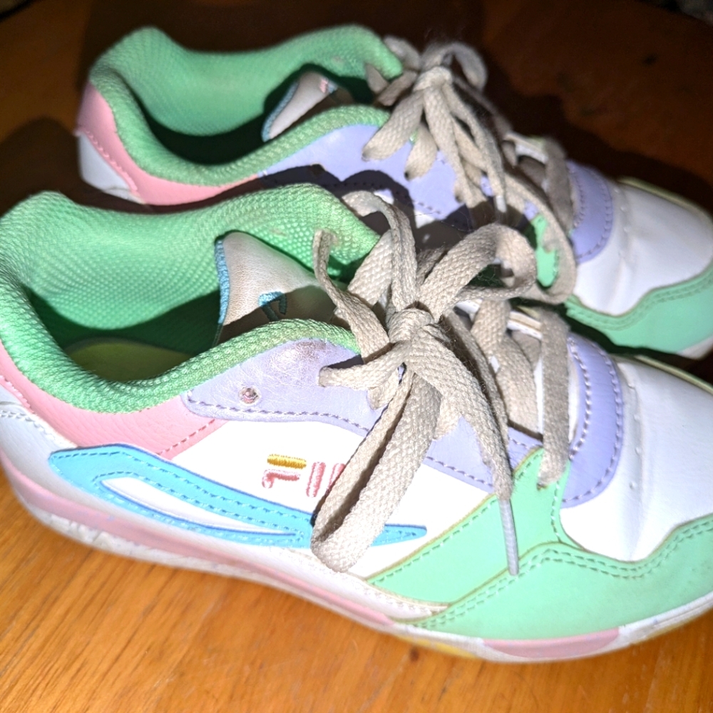 FILA girls sneakers, size 1